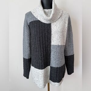 Elegant Color Block Cowl Neck Sweater